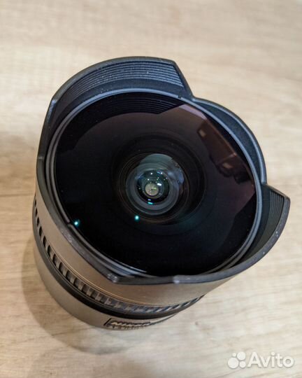 Nikon AF DX nikkor fisheye 10.5MM F/2.8G ED