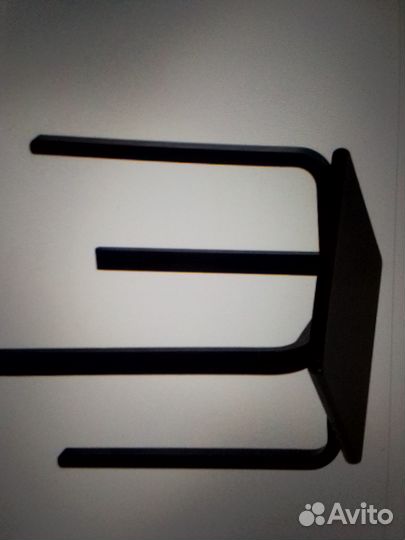 Табуретка из дерева черная новая