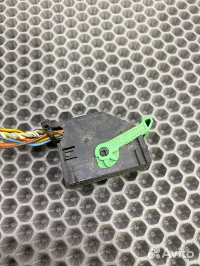 Б/У фишка (разъем ) Citroen C4 SX VTR (купэ)