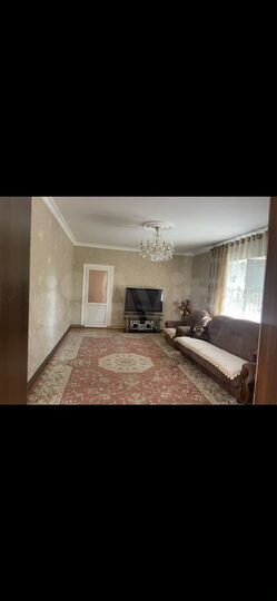 Дом 200 м² на участке 8 сот.