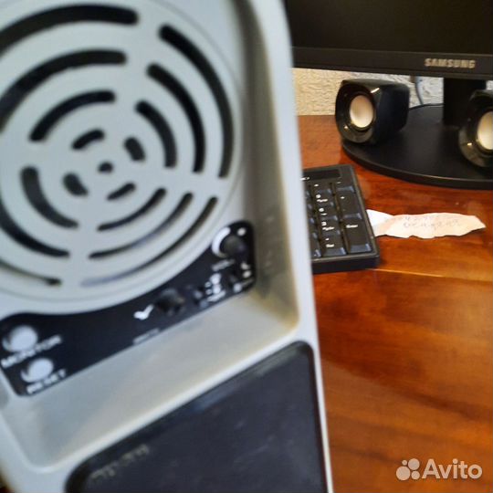 Часы rhyatm Япония светомузыкальные