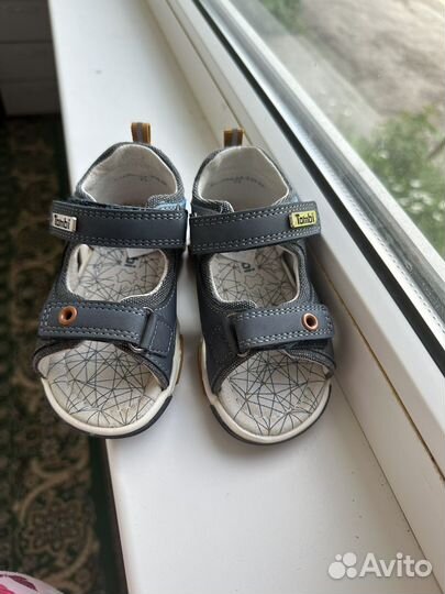 Сандалии Tombi 23