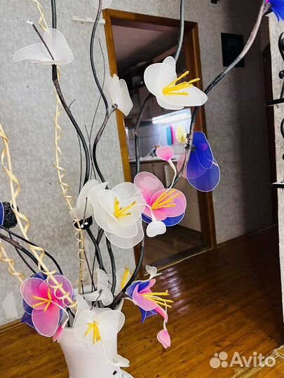 Ваза с цвететами