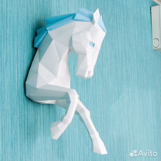 Настенная декоративная фигура лошади. Паперкрафт