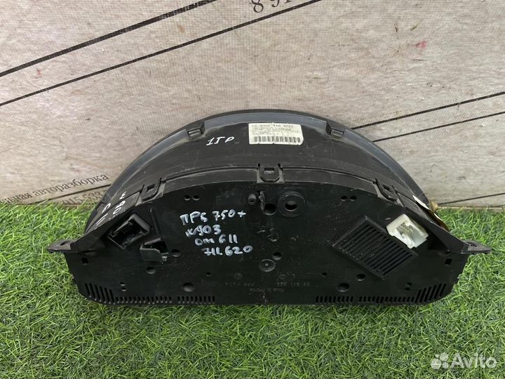 Панель приборов Sprinter