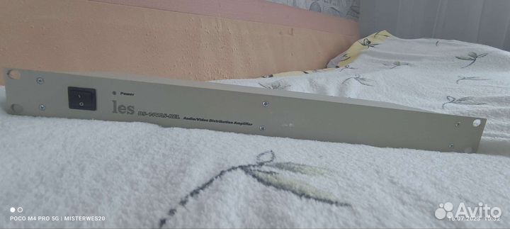 Усилитель-распределитель Les DS-14VAS-REL