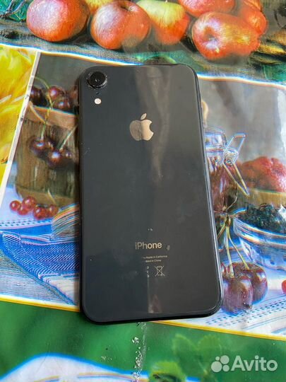 iPhone Xr, 128 ГБ