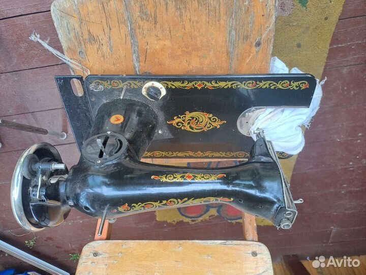 Швейная машинка