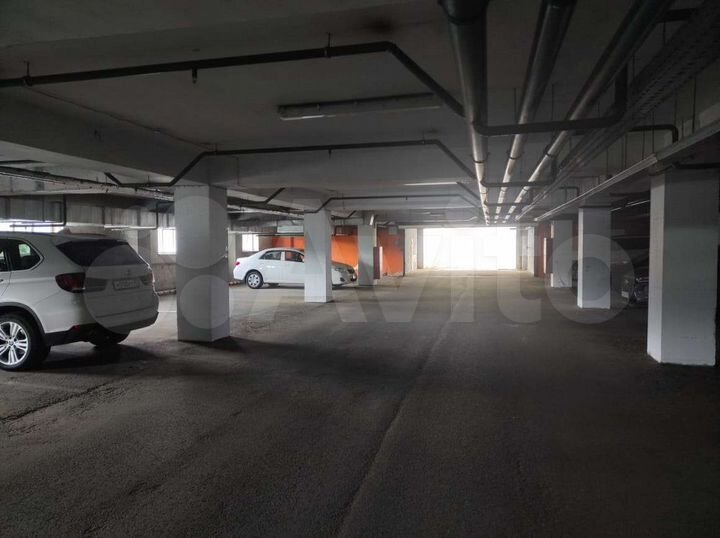 Машиноместо, 18 м²