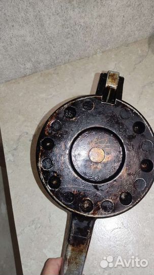 Вафельница орешница СССР