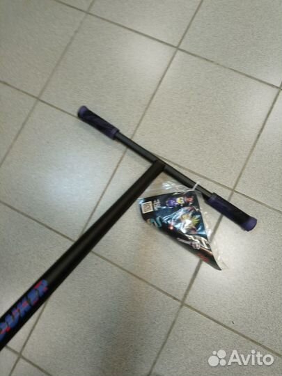 Трюковой самокат DukeR 303