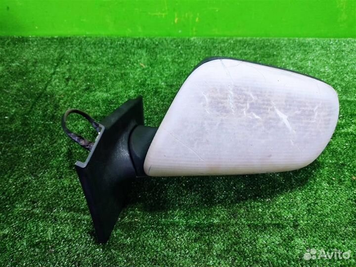 Зеркало левое Toyota Yaris P90 2010