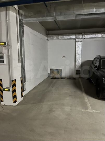 Машиноместо, 15 м²