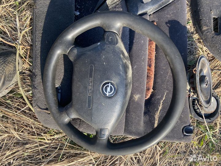Opel omega 2.0