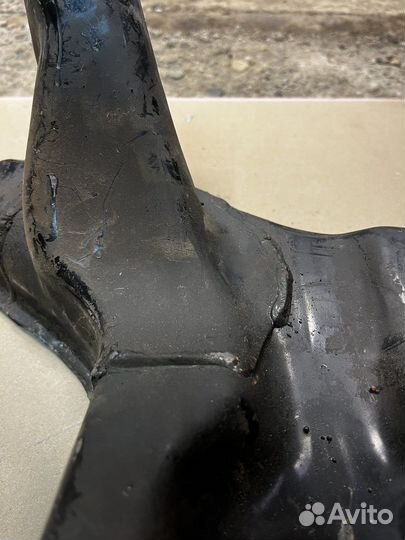 Подрамник Lancer 9