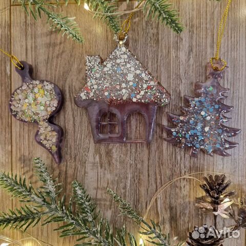 Елочные игрушки