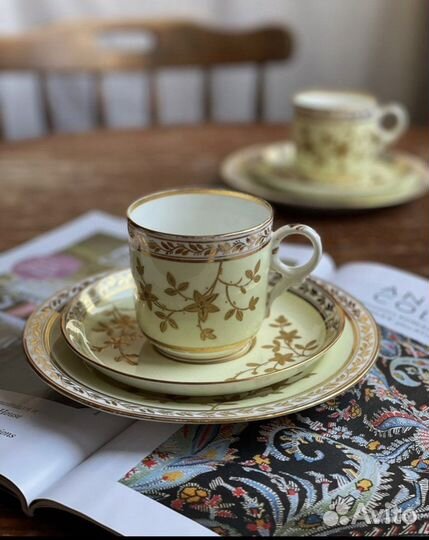 Антикварные кофейные пары и трио