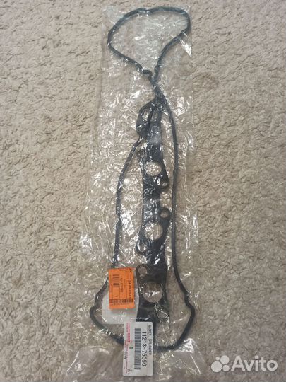 Прокладка клапанной крышки Тойота Прадо 150