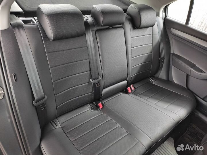 Чехлы для авто на сиденья Volkswagen Polo