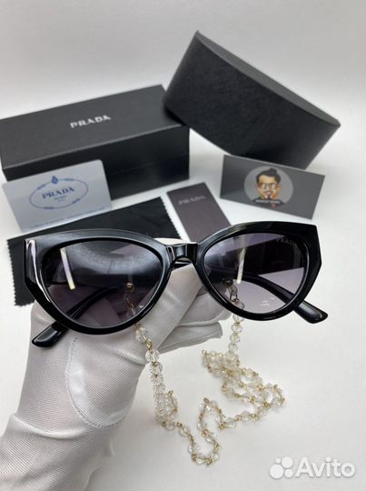 Очки prada
