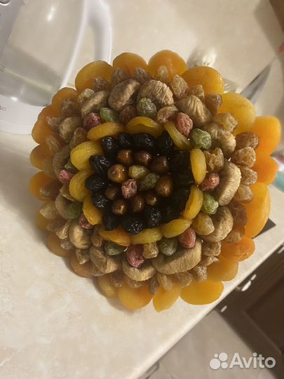 Съедобные букеты из сухофруктов