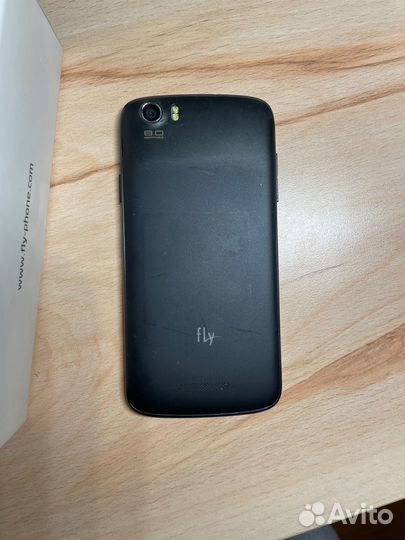 Fly IQ4413 EVO Chic 3 Quad, 4 ГБ
