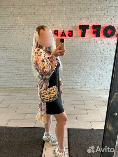 Легкая накидка