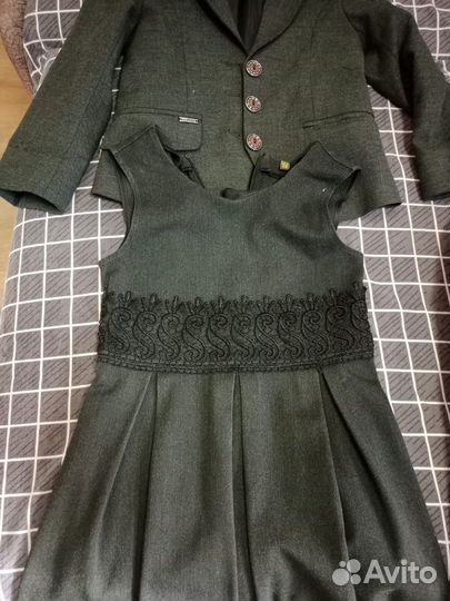 Школьная форма серая