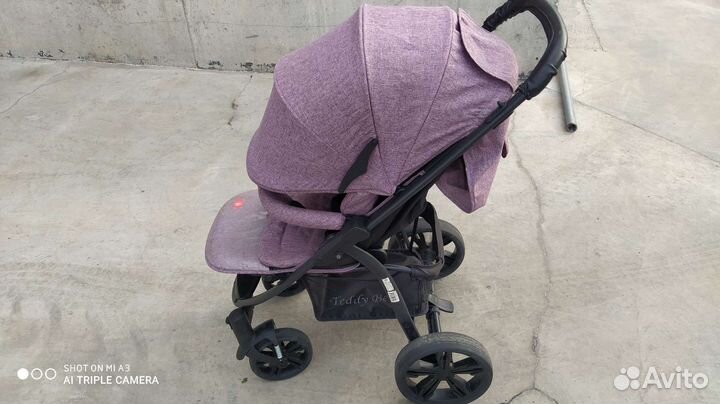 Прогулочная коляска