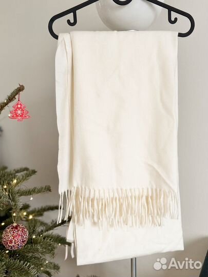 Шарф женский белый