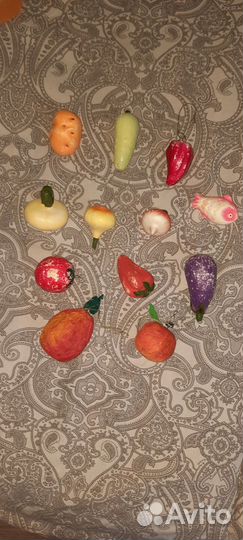 Вата, пенопласт игрушки елочные, винтаж