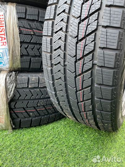 Unistar Ice Protection 285/40 R23 111H