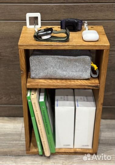 Тумба прикроватная из массива дуба