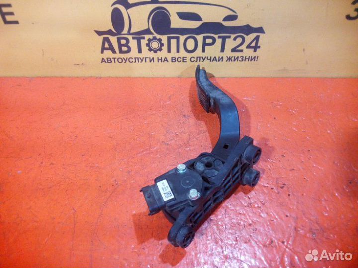 Педаль газа Hyundai Solaris 2011-2018