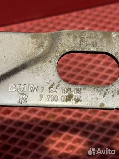 Петля капота правая Bmw 7-Series F02 N63B44 2011