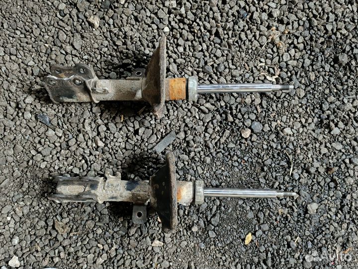 Стойки передние kia spectra