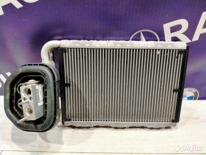 Испаритель кондиционера Mercedes-Benz 212.047 E