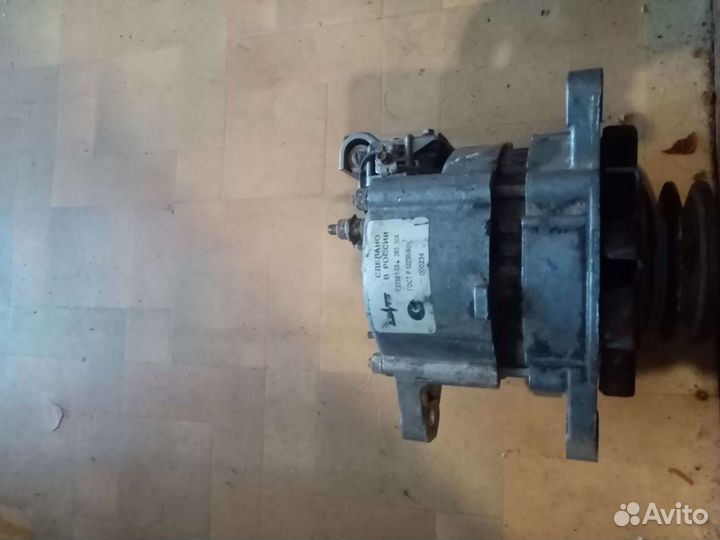 Генератор двух ручейковый