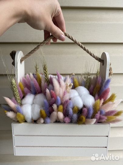 Композиция из сухоцветов