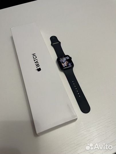 Apple Watch SE 2 (2022)