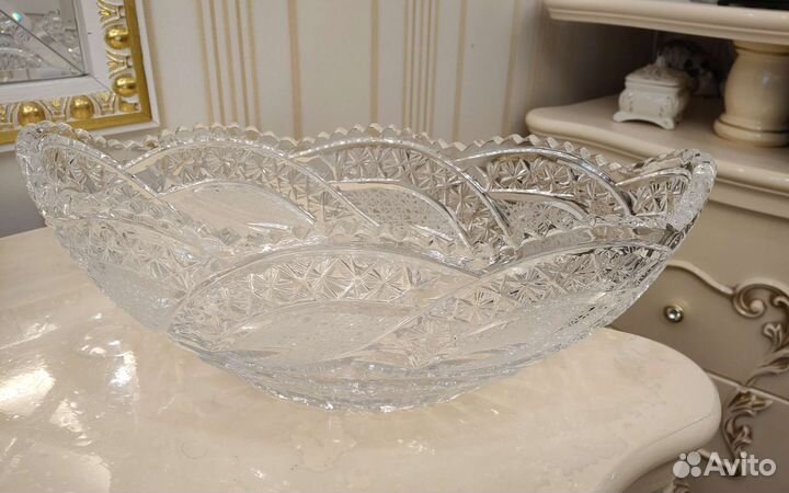 Салатник хрустальный большой 32см