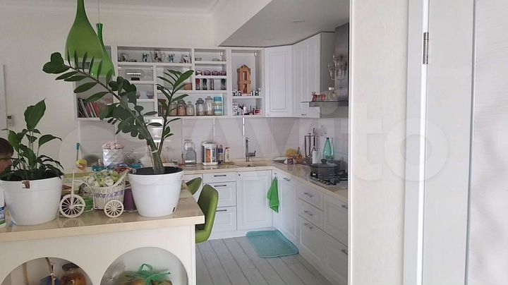 5-к. квартира, 155 м², 3/13 эт.