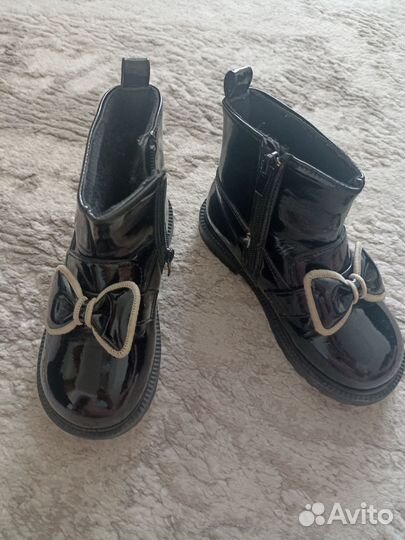 Ботинки для девочки