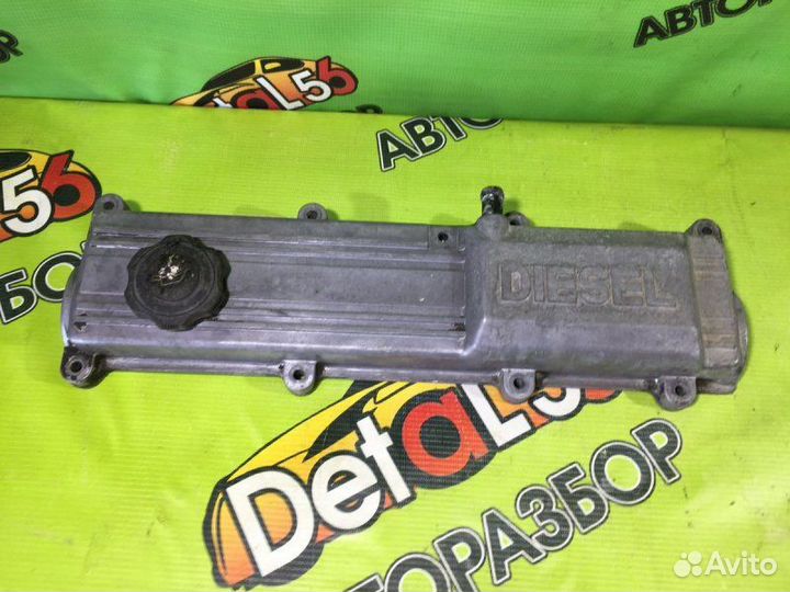 Крышка головки блока (клапанная) Nissan Vanette SK