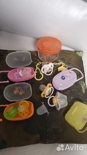 Соски-пустышки Chicco, Avent + контейнеры пакетом