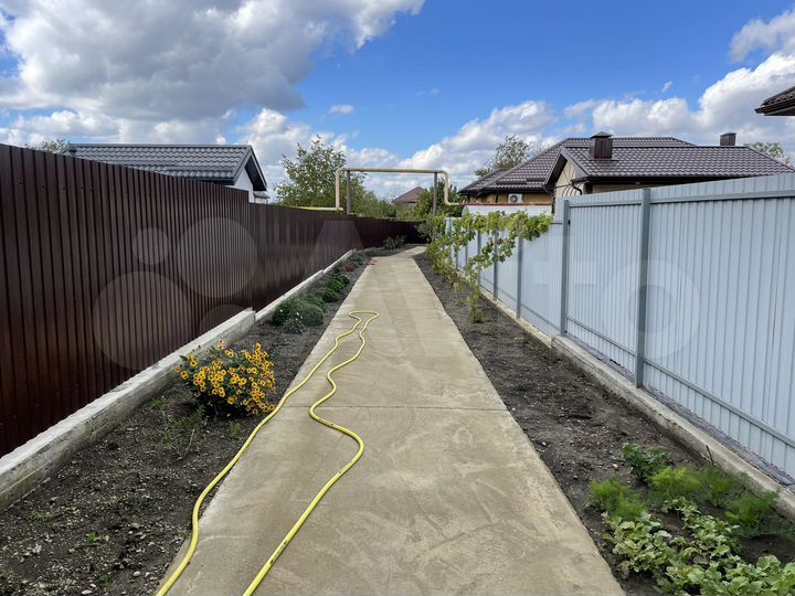 Дом 137 м² на участке 8,7 сот.