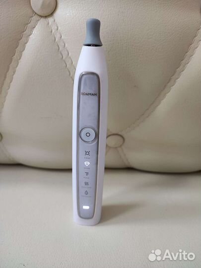 Электрическая зубная щетка Roaman