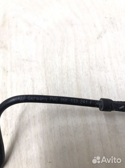 Трубка вакуумная 06K133241F, Octavia A7