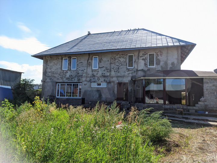 Дом 260 м² на участке 32 сот.