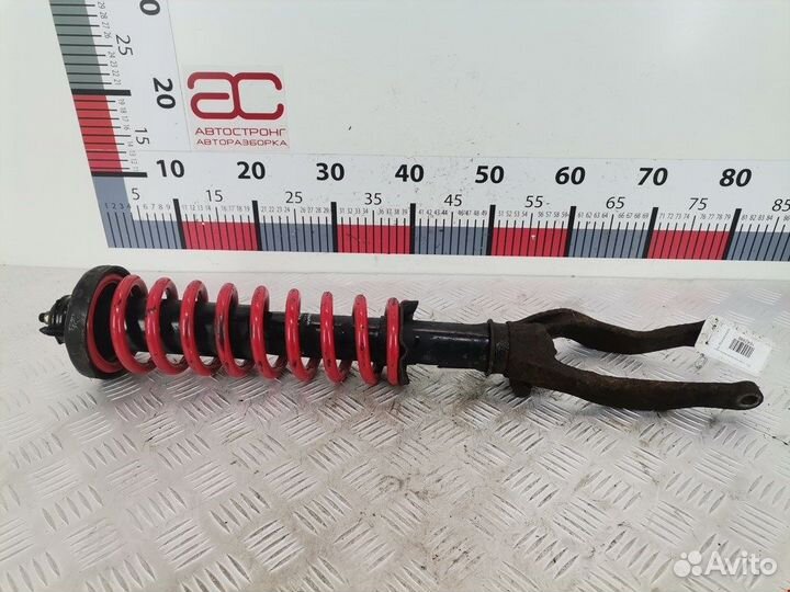 Стойка амортизатора переднего правого Honda Civic